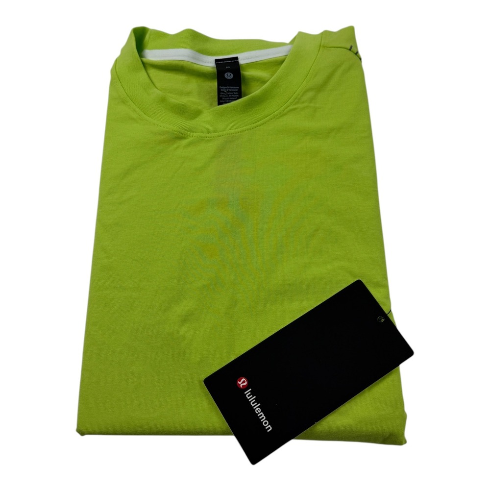 Lululemon Mens Zeroed In Short Sleeve Shirt Sonic Yellow LM3F16S Size M NEW
